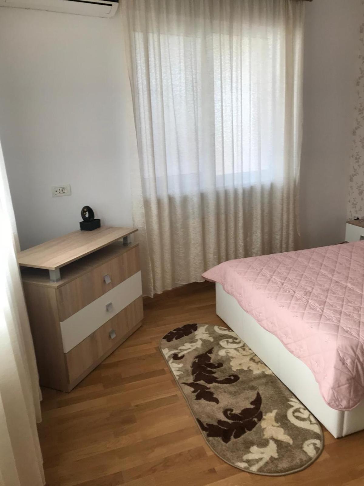 Rainbow Appartment Букурещ Екстериор снимка