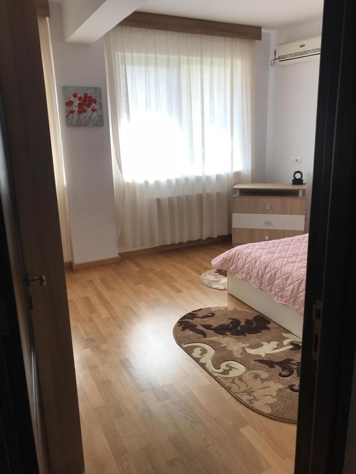 Rainbow Appartment Букурещ Екстериор снимка